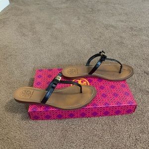 Tory burch sandals